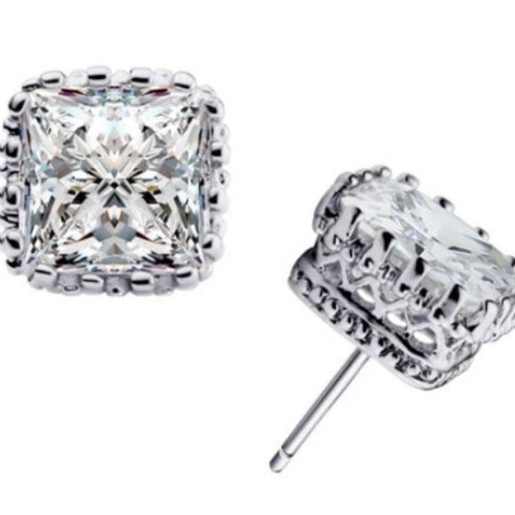 NEW Square Crown Stud Earrings - Picture 3 of 7